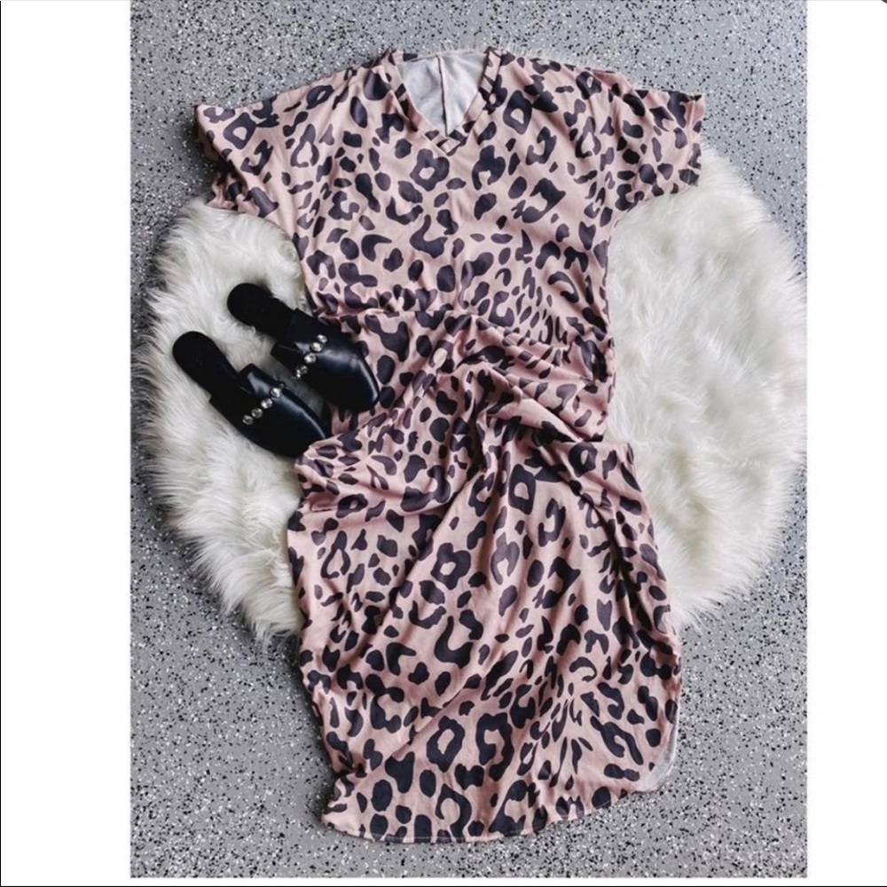 Leopard dress - Picture 3 of 3